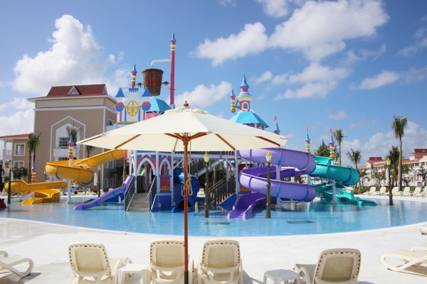 BAHIA PRINCIPE FANTASIA PUNTA CANA